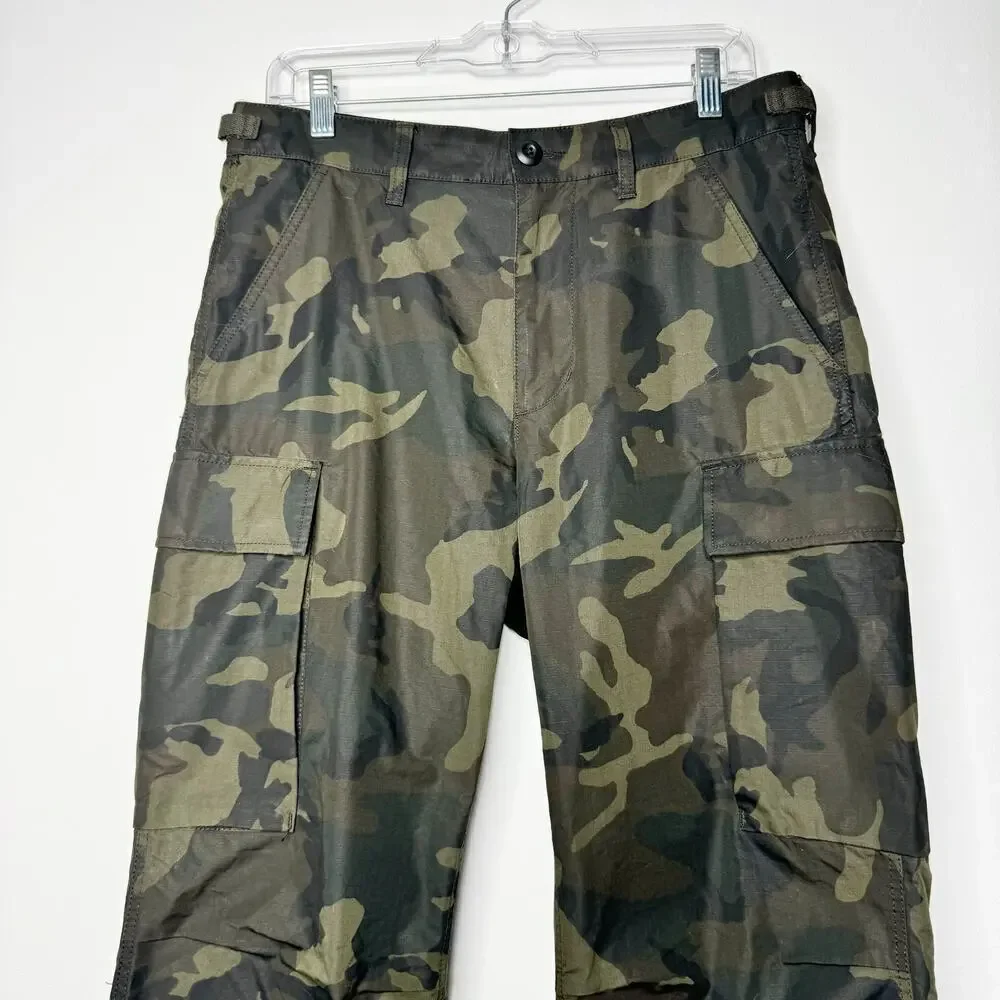 Wallace & Barnes Ripstop Brigade Cargo Pant in Woodland Camo Size 31W 32L